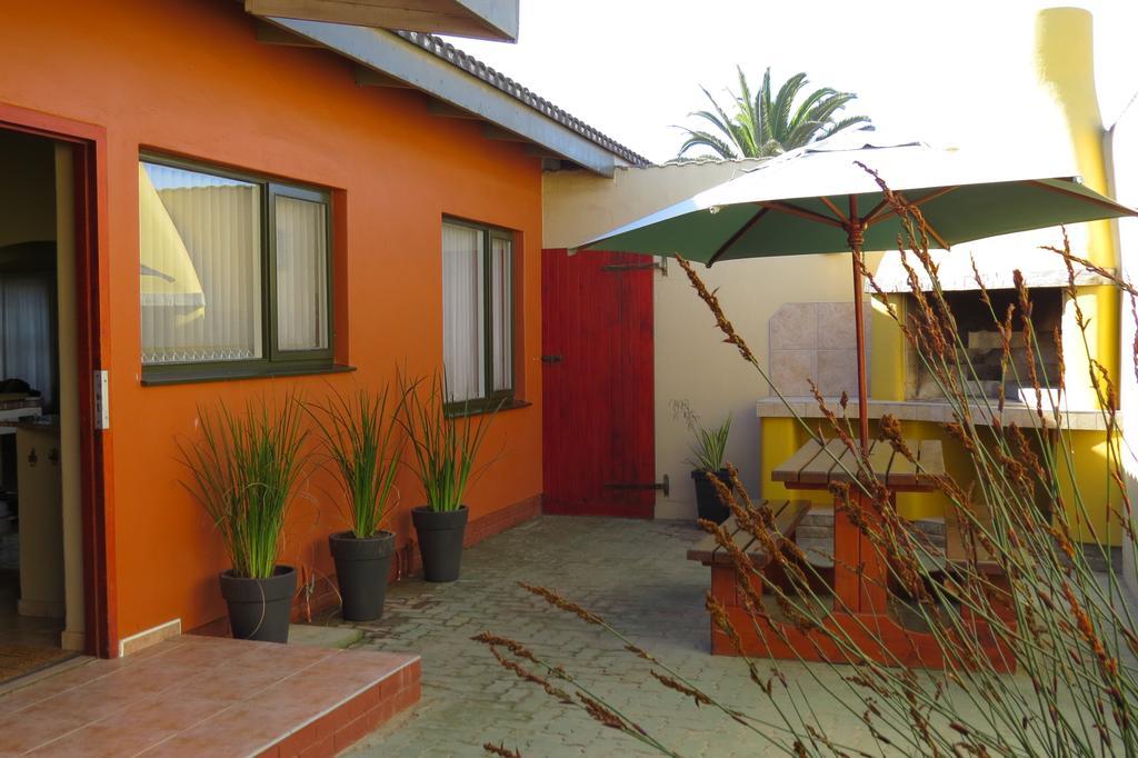 Beach Walk House And Cottage - Self Catering Swakopmund Room photo