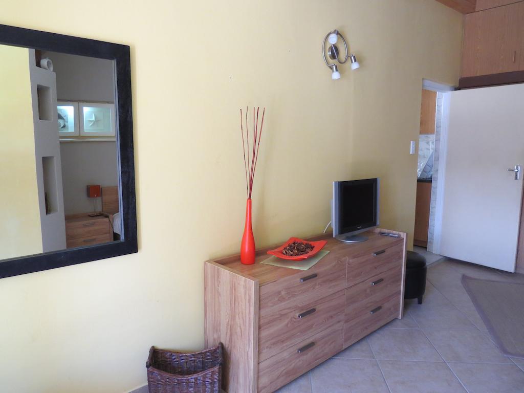 Beach Walk House And Cottage - Self Catering Swakopmund Room photo