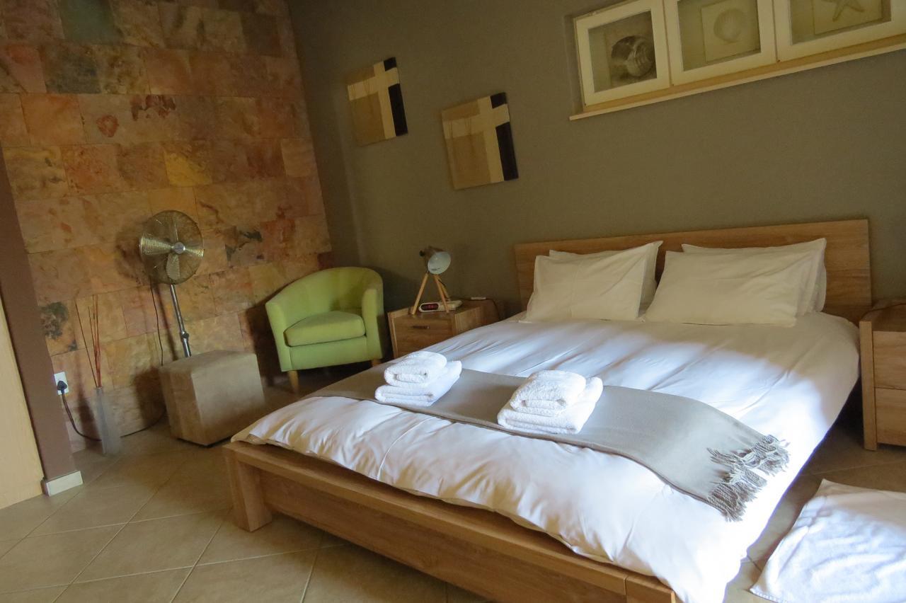 Beach Walk House And Cottage - Self Catering Swakopmund Exterior photo