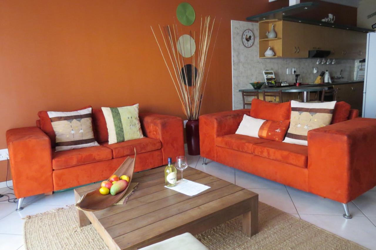 Beach Walk House And Cottage - Self Catering Swakopmund Exterior photo