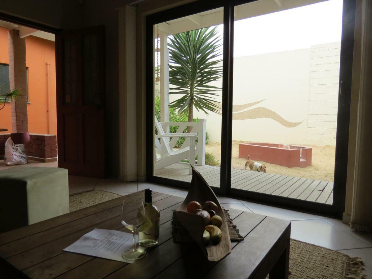 Beach Walk House And Cottage - Self Catering Swakopmund Exterior photo